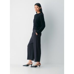 nwot Wilfred Effortless pant cropped Dark night navy 8 long